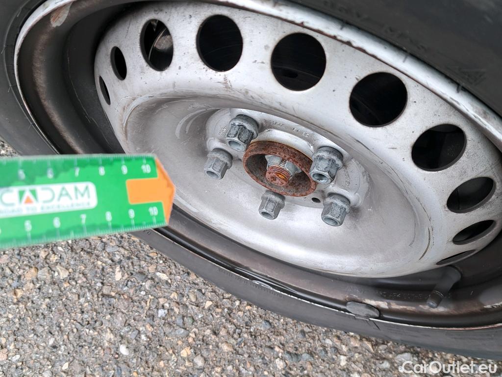  Renault  Kangoo RENAULT  Furgón/2021/4P/furgón derivado de turismo L1 1.5 Blue dCi 70kW (95CV) #56