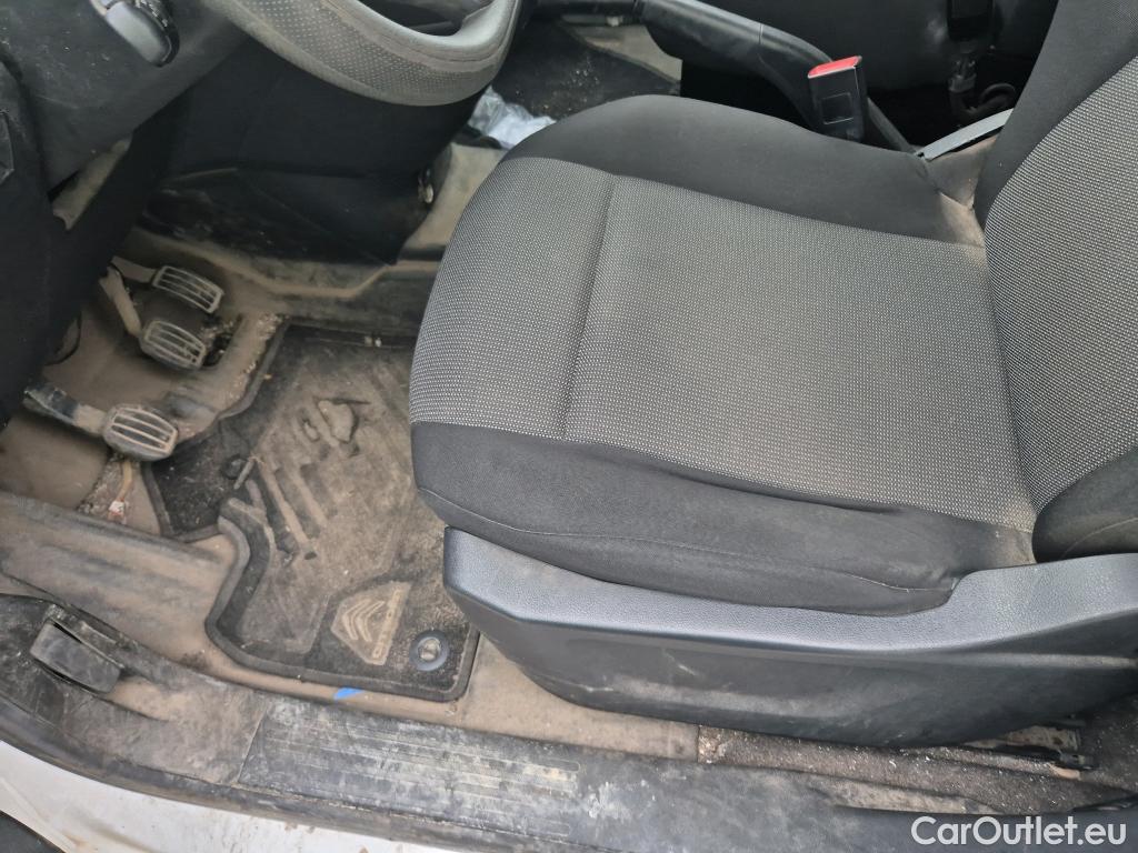  Citroen  Berlingo CITROEN  / 2018 / 3P / furgón derivado de turismo Talla M BlueHDi 100 CONTROL #48