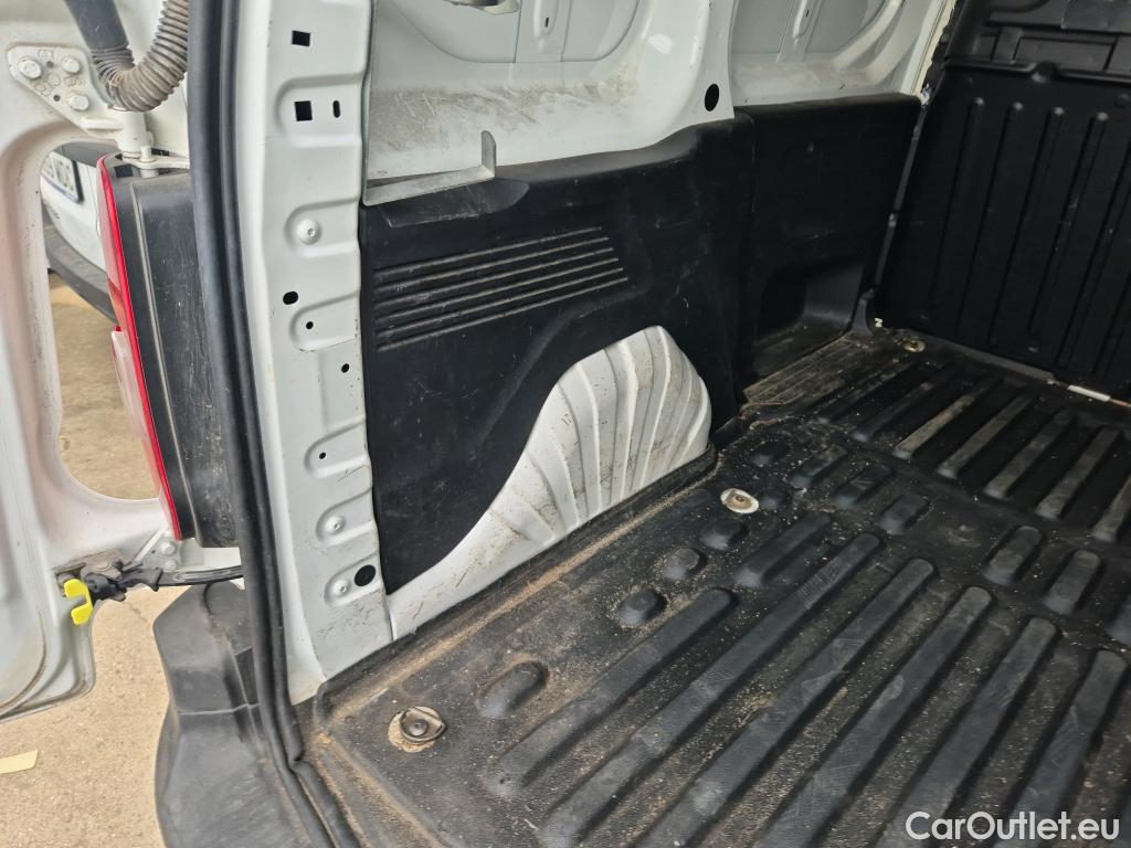  Citroen  Berlingo CITROEN  / 2018 / 3P / furgón derivado de turismo Talla M BlueHDi 100 CONTROL #20