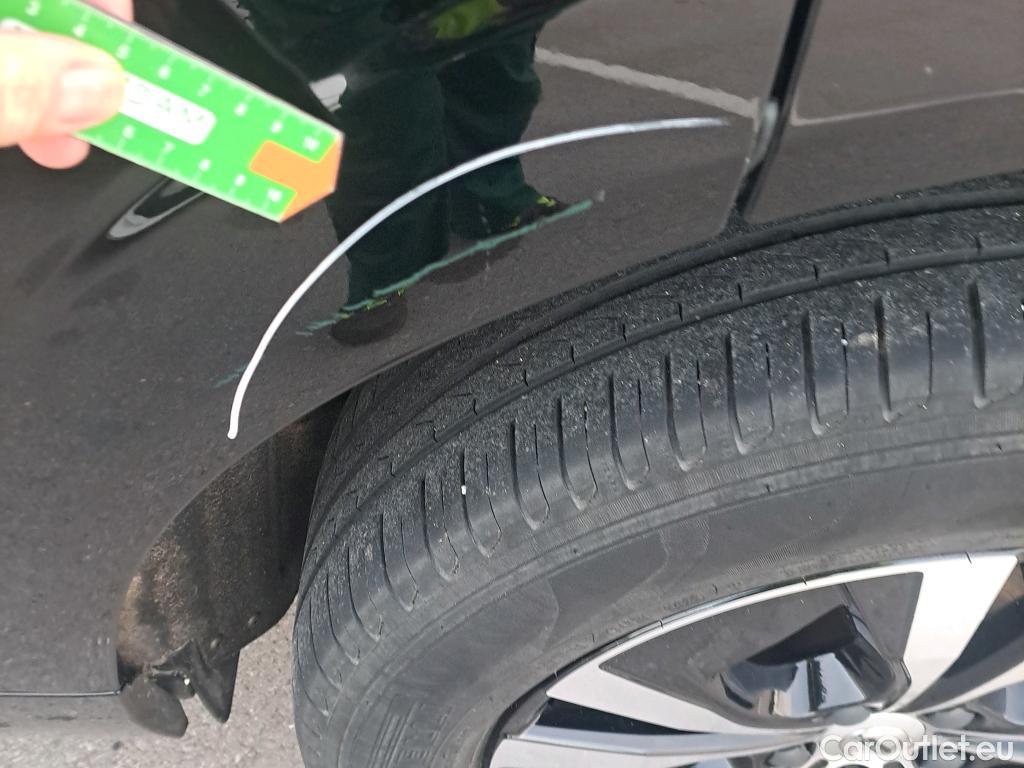  Volvo  XC60 VOLVO  / 2017 / 5P / todoterreno 2.0 T6 AWD Recharge Inscription Exp Auto #4