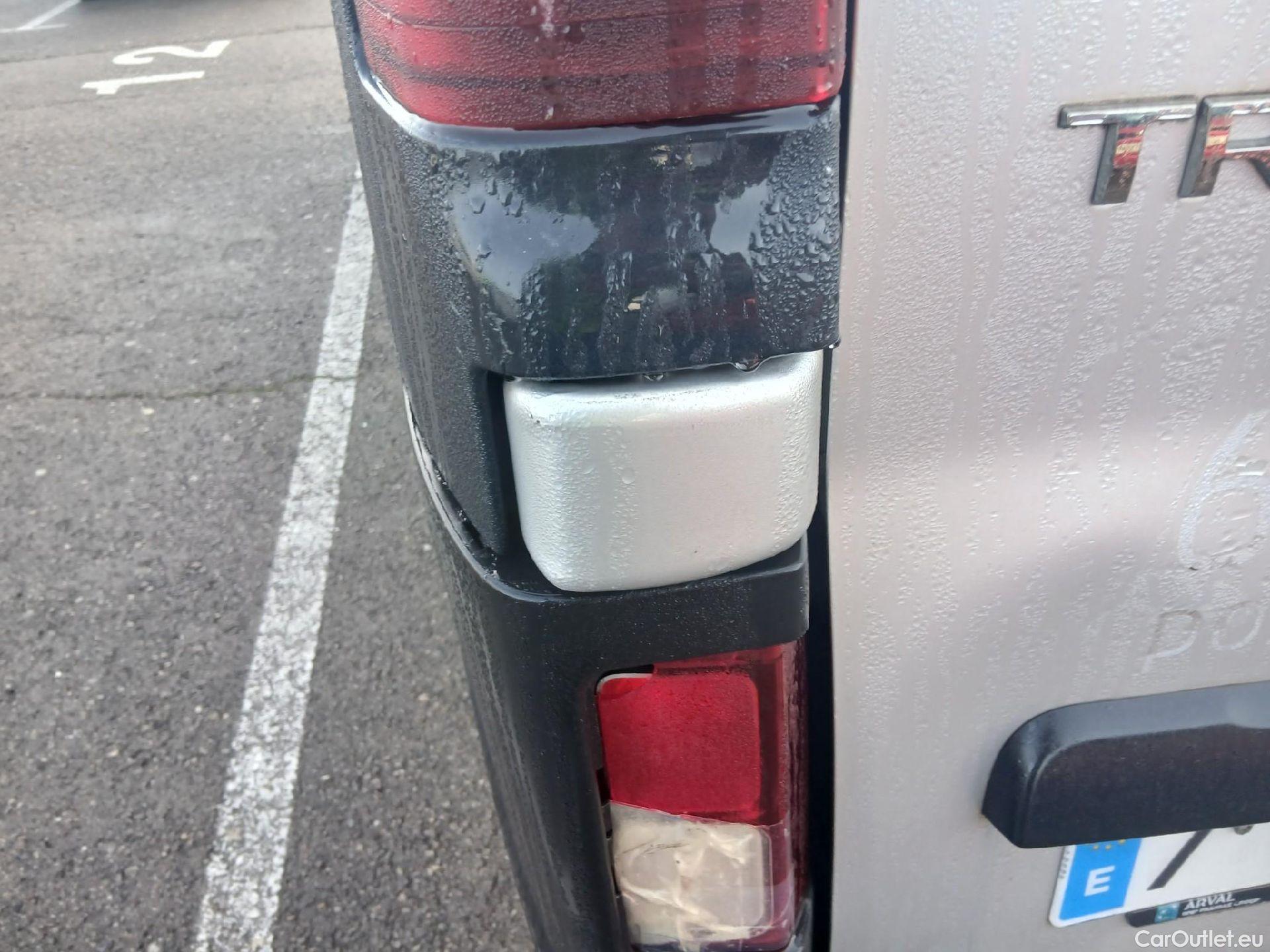  Renault  Trafic RENAULT  / 2019 / 4P / furgón Furgón 27 L1H1 Energy BluedCi 88 kW #26