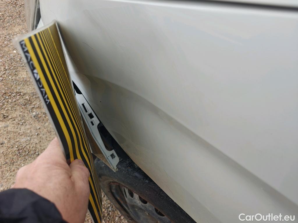  Opel  Combo OPEL  Life / 2018 / 4P / combi 1.5 TD 75kW Business Edition L1 N1 #2