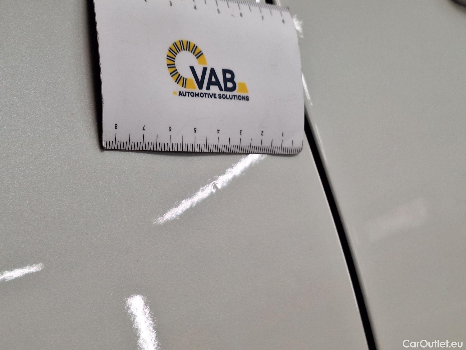  Peugeot  5008 Peugeot,  '16, Peugeot  1.5 BlueHDi 96kW S&S EAT8 GT Line 5d #13