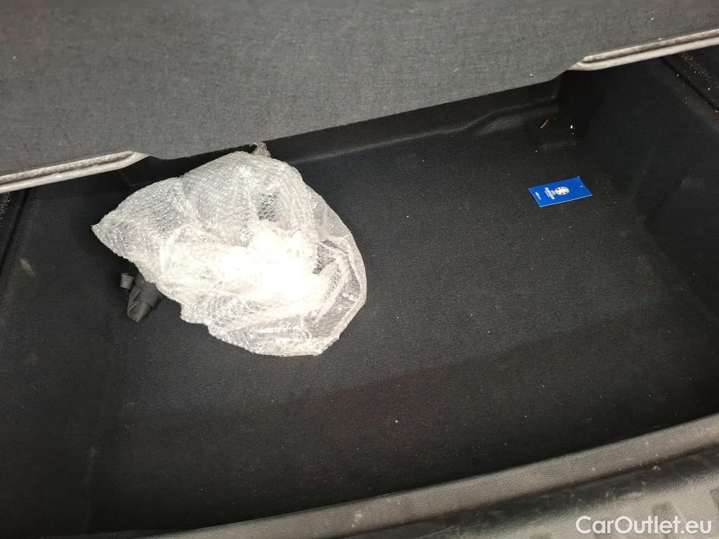  Bmw  X1 BMW  / 2022 / 5P / SUV sDrive18d xLine DKG7 #24