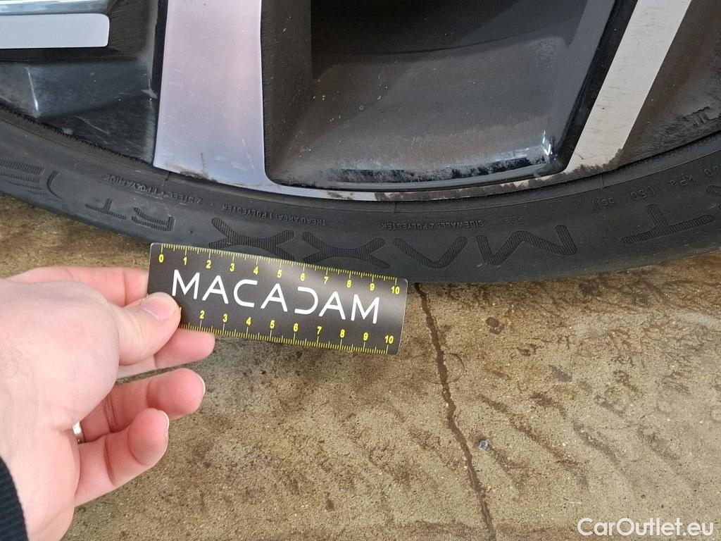  Nissan  Qashqai NISSAN  5p Crossover 1.3 DIG-T 140 Tekna #59