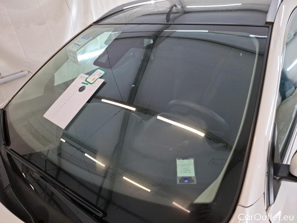  Nissan  Qashqai NISSAN  5p Crossover 1.3 DIG-T 140 Tekna #70