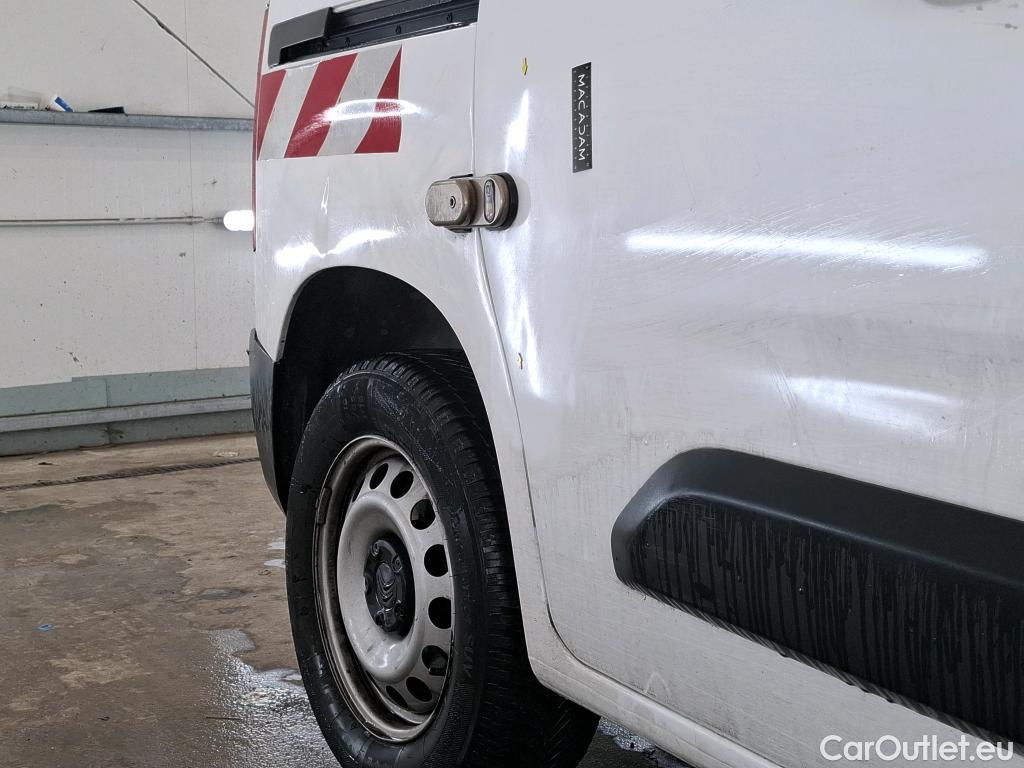  Citroen  Berlingo  Fourgon Worker M 1000 1.2 PureTech 130CV BVA8 E6d #30