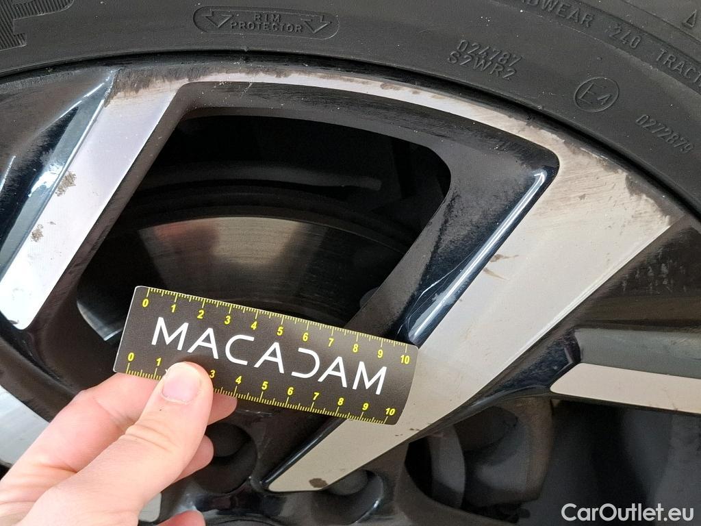  Nissan  Qashqai NISSAN  5p Crossover 1.3 DIG-T 140 Tekna #57