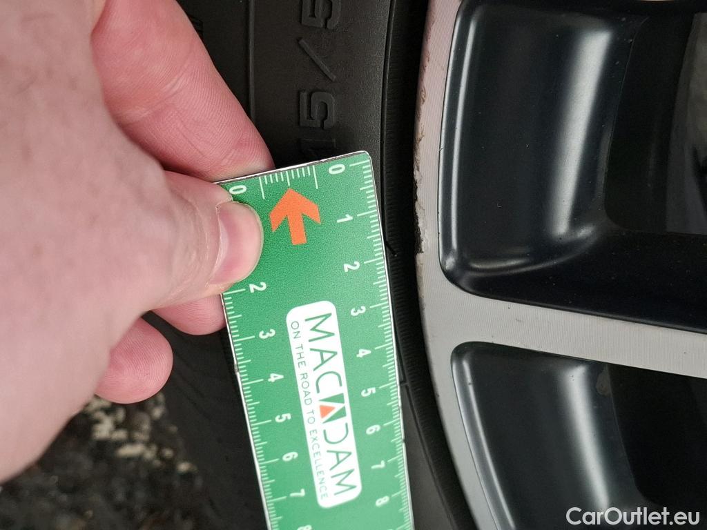  Fiat  500 FIAT X / 2018 / 5P / SUV 1.3 FFly T T4 150ch DCT Cross #37