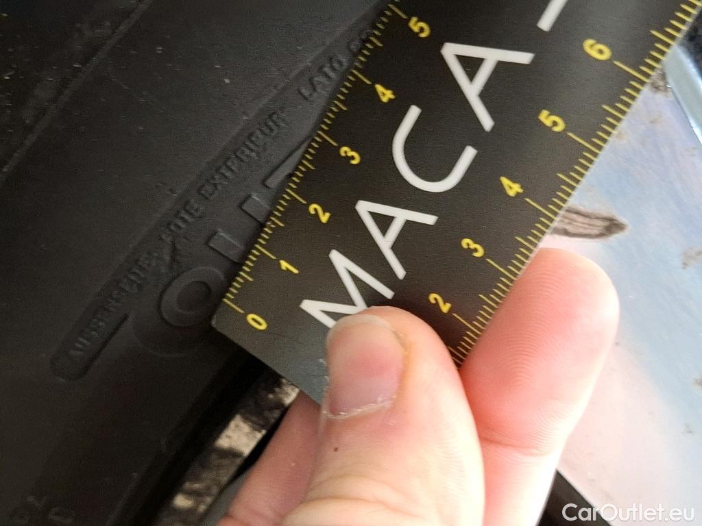  Nissan  Qashqai NISSAN  5p Crossover 1.3 DIG-T 140 Tekna #23