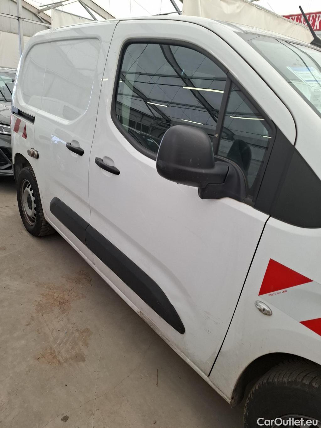  Citroen  Berlingo  Fourgon Worker M 1000 1.2 PureTech 130CV BVA8 E6d #43