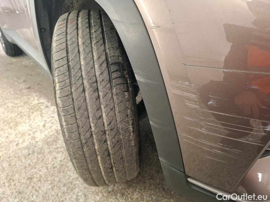  Hyundai  Tucson  Business Hybrid 2WD 1.6 T-GDI 230CV BVA6 E6d #27