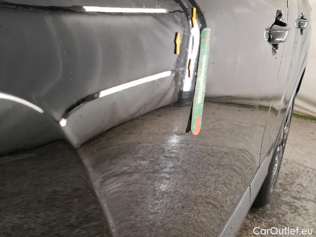  Citroen  C4 CITROEN  X / 2022 / 4P / Berline PureTech 130 S&S EAT8 Feel Pack #3