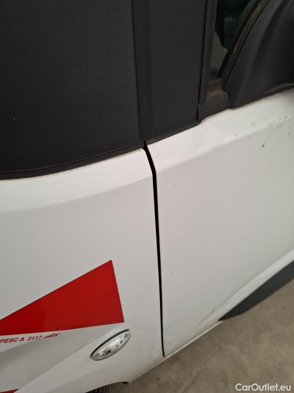  Citroen  Berlingo  Fourgon Worker M 1000 1.2 PureTech 130CV BVA8 E6d #77