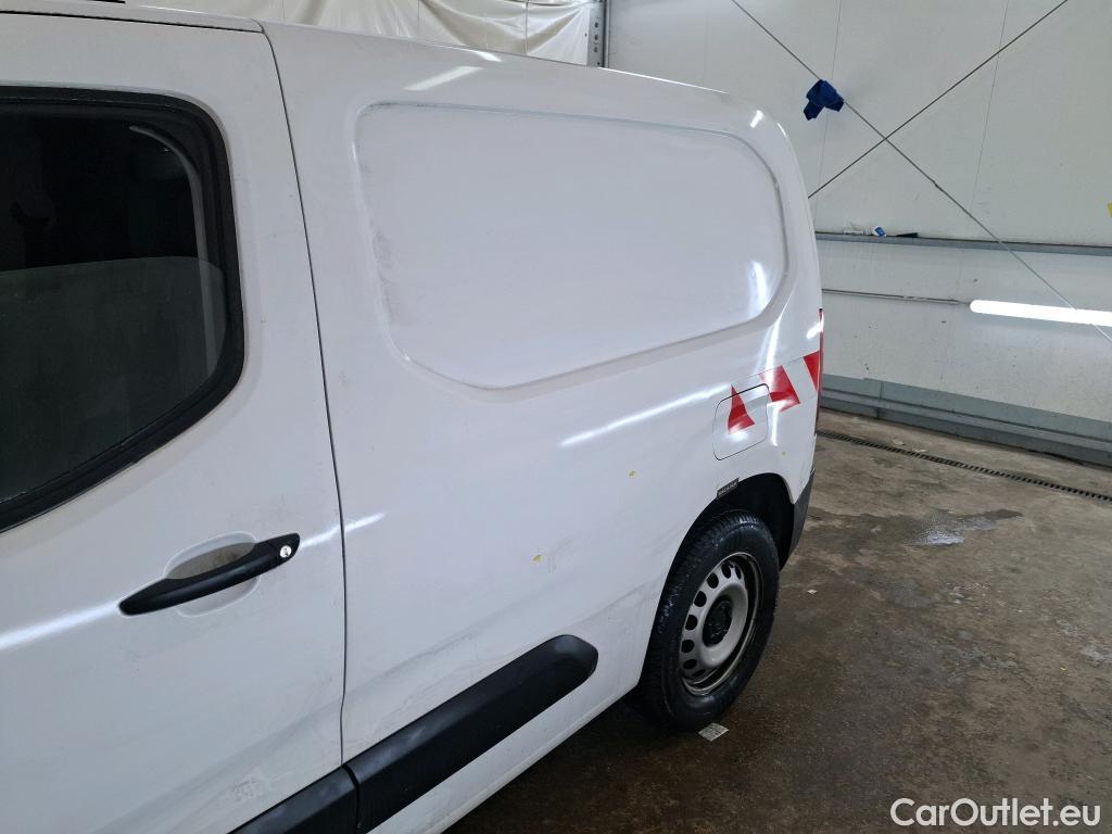  Citroen  Berlingo  Fourgon Worker M 1000 1.2 PureTech 130CV BVA8 E6d #1