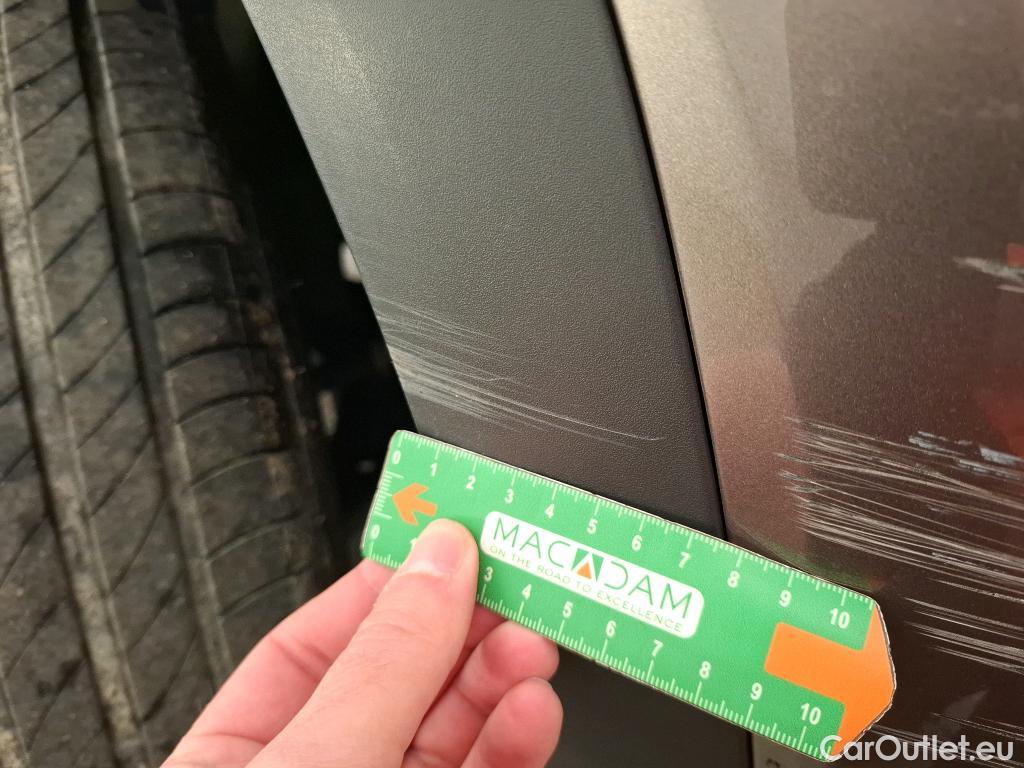  Hyundai  Tucson  Business Hybrid 2WD 1.6 T-GDI 230CV BVA6 E6d #28