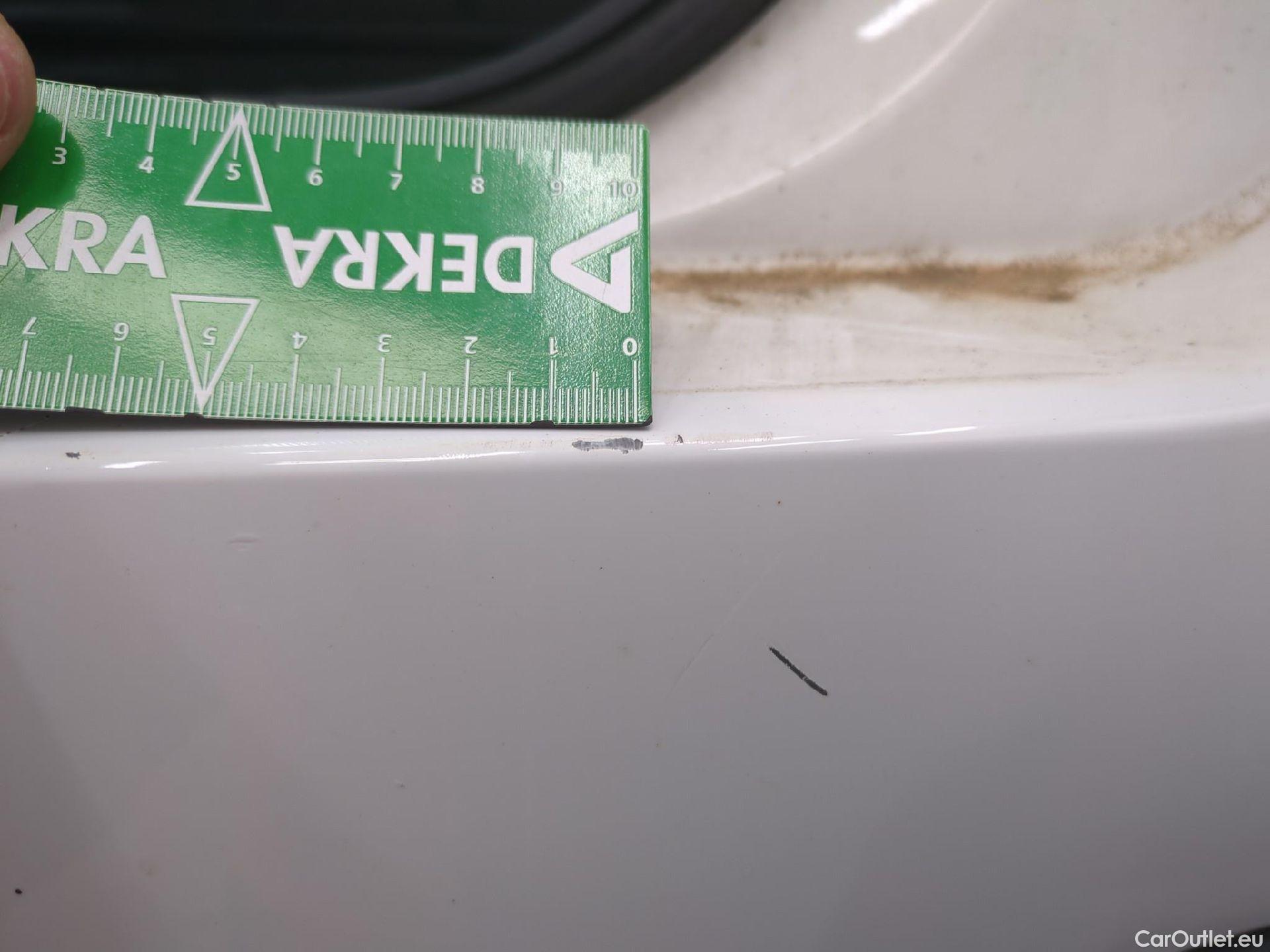  Citroen  C3  Société Feel 1.5 BlueHDI 100CV BVM6 E6d #23