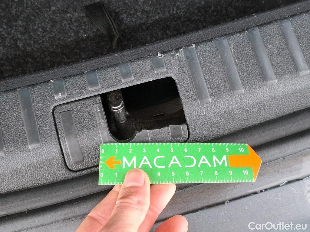  Skoda  Octavia  Break Sportline 2.0 TDI 150CV BVA7 E6d #13