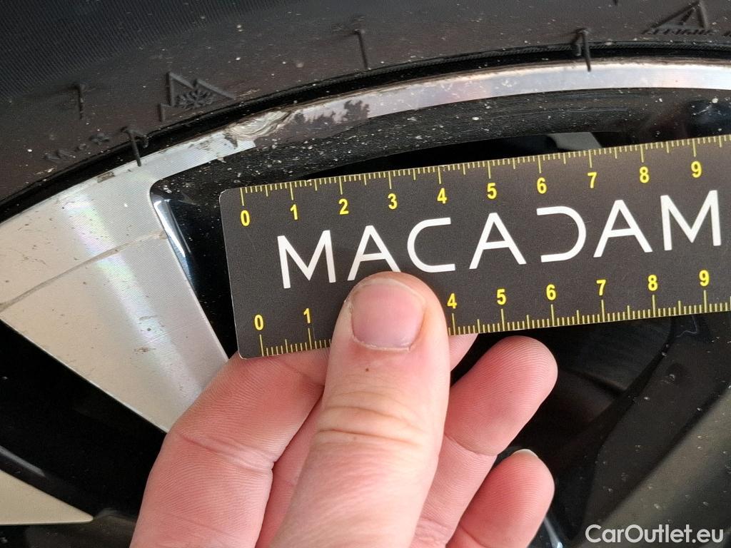  Peugeot  2008  GT 1.5 HDi 110CV BVM6 E6d #9