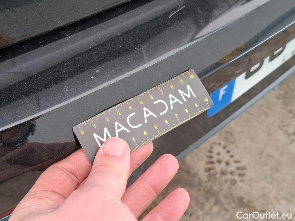  Volkswagen  Golf  VOLKSWAGEN / 2020 / 5P / Berline 2.0 TDI SCR 115 DSG7 Life Busi #15