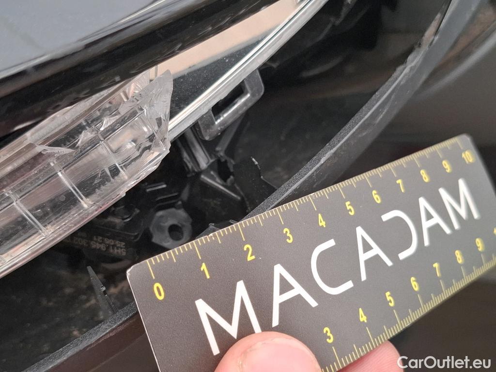  Volkswagen  Golf  VOLKSWAGEN / 2020 / 5P / Berline 2.0 TDI SCR 115 DSG7 Life Busi #3