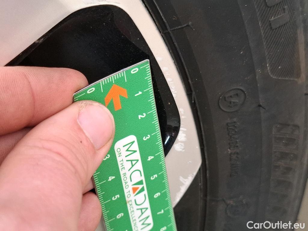  Opel  Crossland  X Elegance Business 1.2 Turbo 110CV BVM6 E6d #8