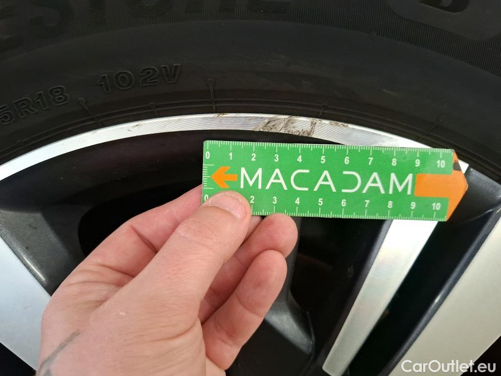  Peugeot  3008  Allure Business 1.5 HDi 130CV BVM6 E6d #98