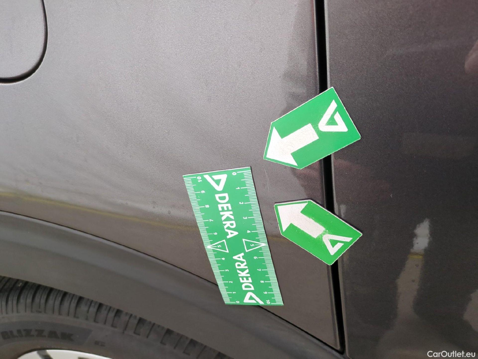  Peugeot  5008  Allure Pack 1.5 HDi 130CV BVA8 7 Sieges E6d #27