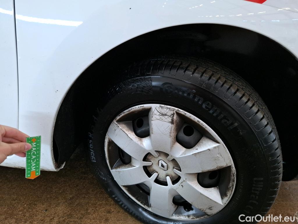  Renault  Kangoo RENAULT  Express / 2013 / 4P / Fourgonnette Extra R-Link - Blue dCi 95 #20