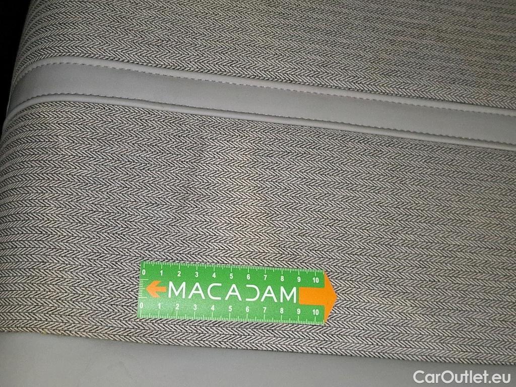  Peugeot  3008  Allure Business 1.5 HDi 130CV BVM6 E6d #136