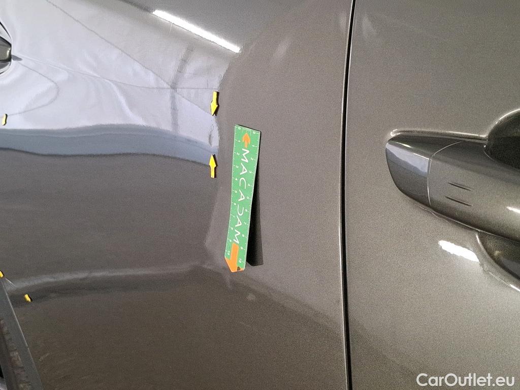  Peugeot  3008  Allure Business 1.5 HDi 130CV BVM6 E6d #26