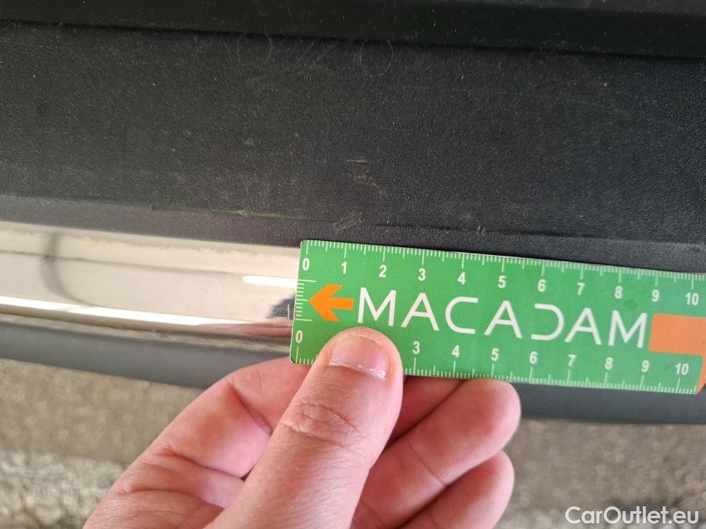  Peugeot  3008  Allure Business 1.5 HDi 130CV BVM6 E6d #175