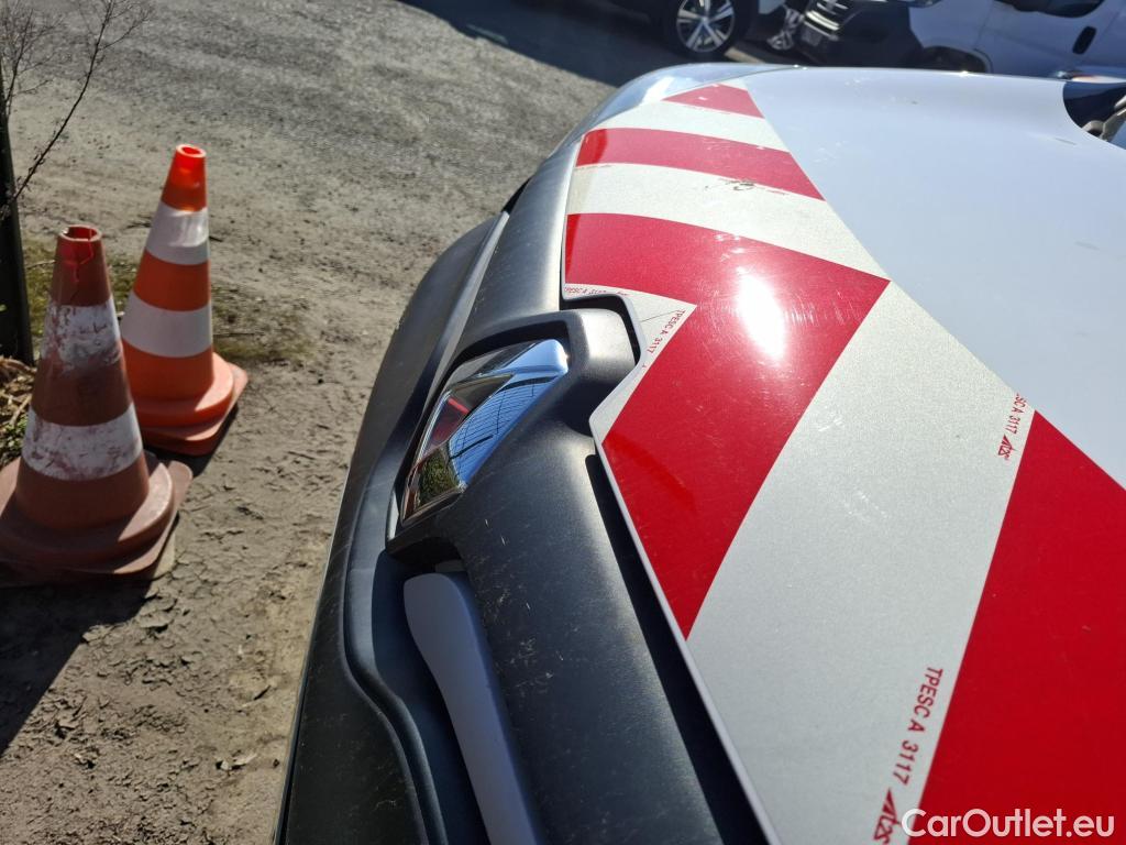  Renault  Kangoo RENAULT  Express / 2013 / 4P / Fourgonnette Extra R-Link - Blue dCi 95 #52