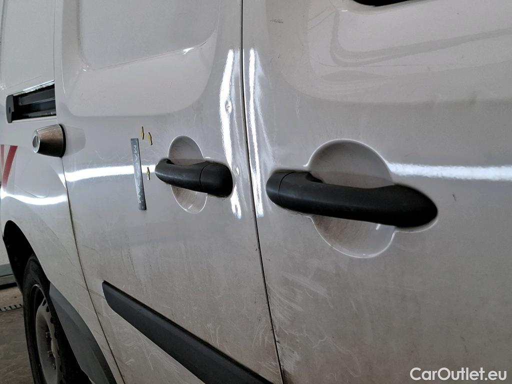  Renault  Kangoo  Express Maxi Extra (Série Spéciale) 1.5 #24