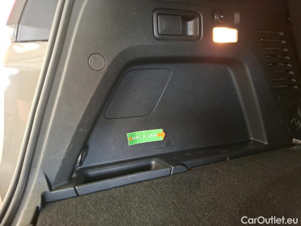  Peugeot  3008  Allure Business 1.5 HDi 130CV BVM6 E6d #105