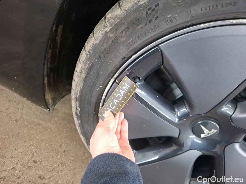  Tesla  Model 3 TESLA  / 2018 / 4P / Berline - #4