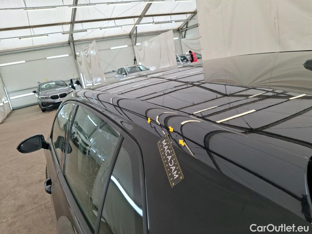  Volkswagen  Golf  VOLKSWAGEN / 2020 / 5P / Berline 2.0 TDI SCR 115 DSG7 Life Busi #30