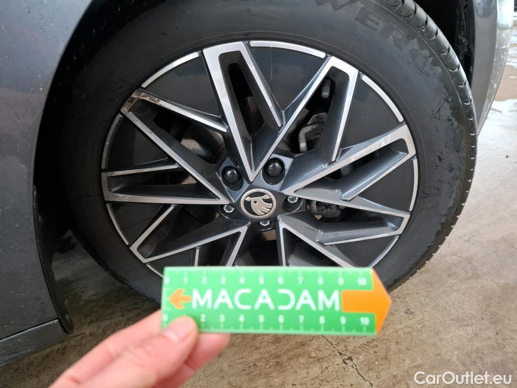  Skoda  Octavia  Break Sportline 2.0 TDI 150CV BVA7 E6d #5