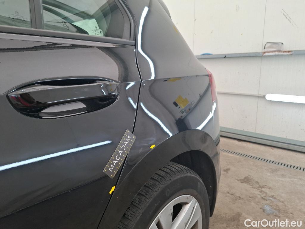  Volkswagen  Golf  VOLKSWAGEN / 2020 / 5P / Berline 2.0 TDI SCR 115 DSG7 Life Busi #5