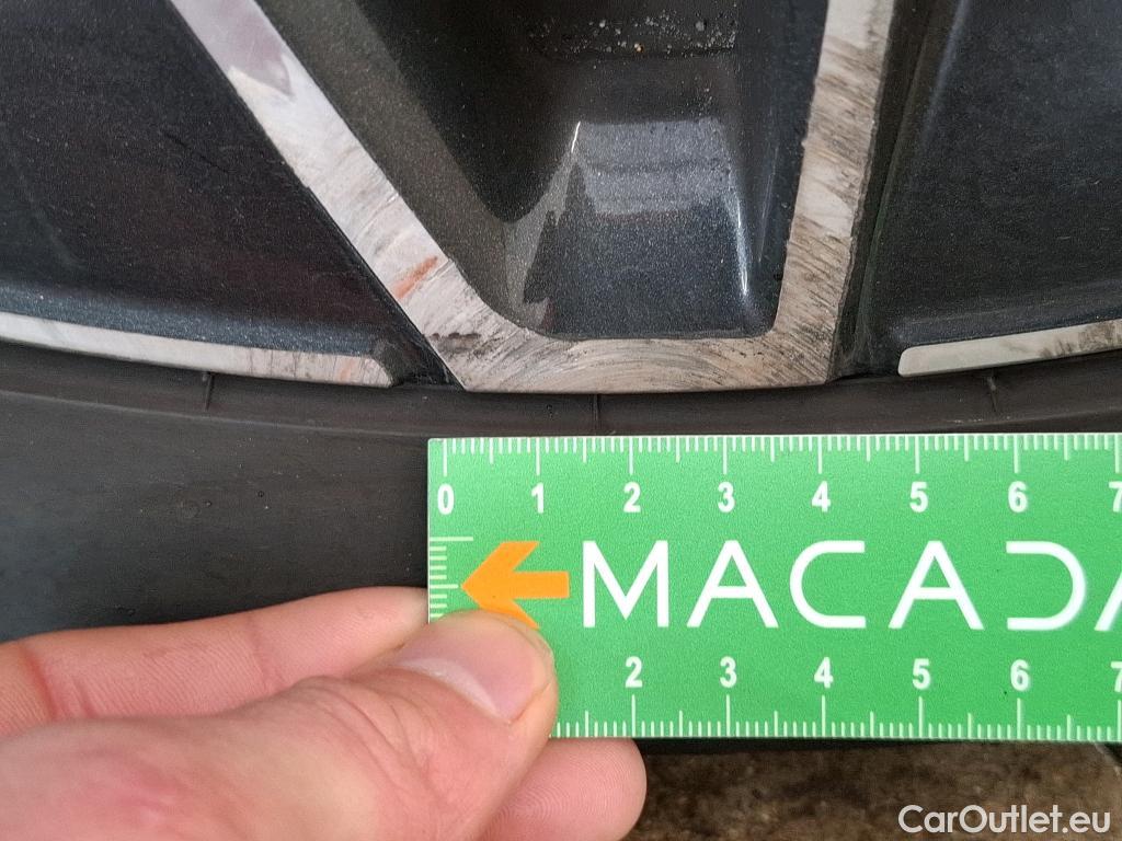  Skoda  Octavia  Break Sportline 2.0 TDI 150CV BVA7 E6d #8