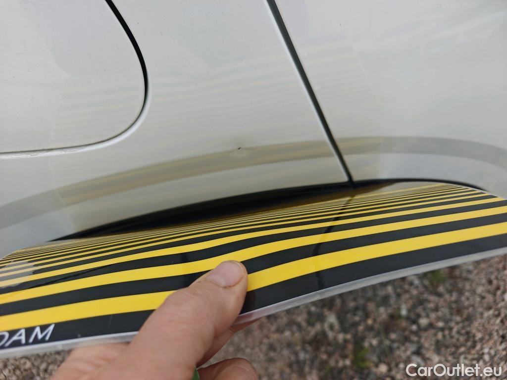  KIA  Sportage KIA  / 2022 / 5P / todoterreno 1.6 T-GDi PHEV 198kW (265CV) Tech 4X4 #9