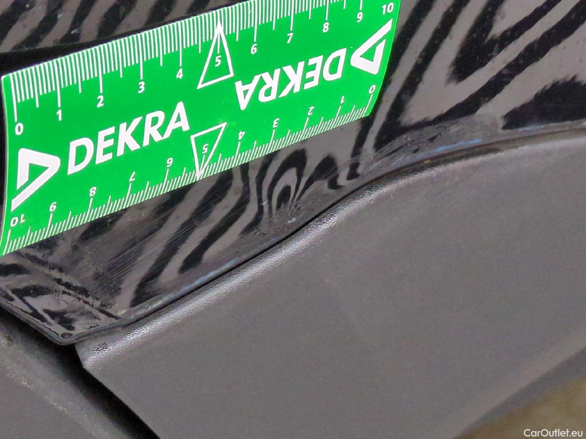  Volvo  XC 40 VOLVO XC40 / 2022 / 5P / SUV Recharge T4 211 DCT7 Start #22