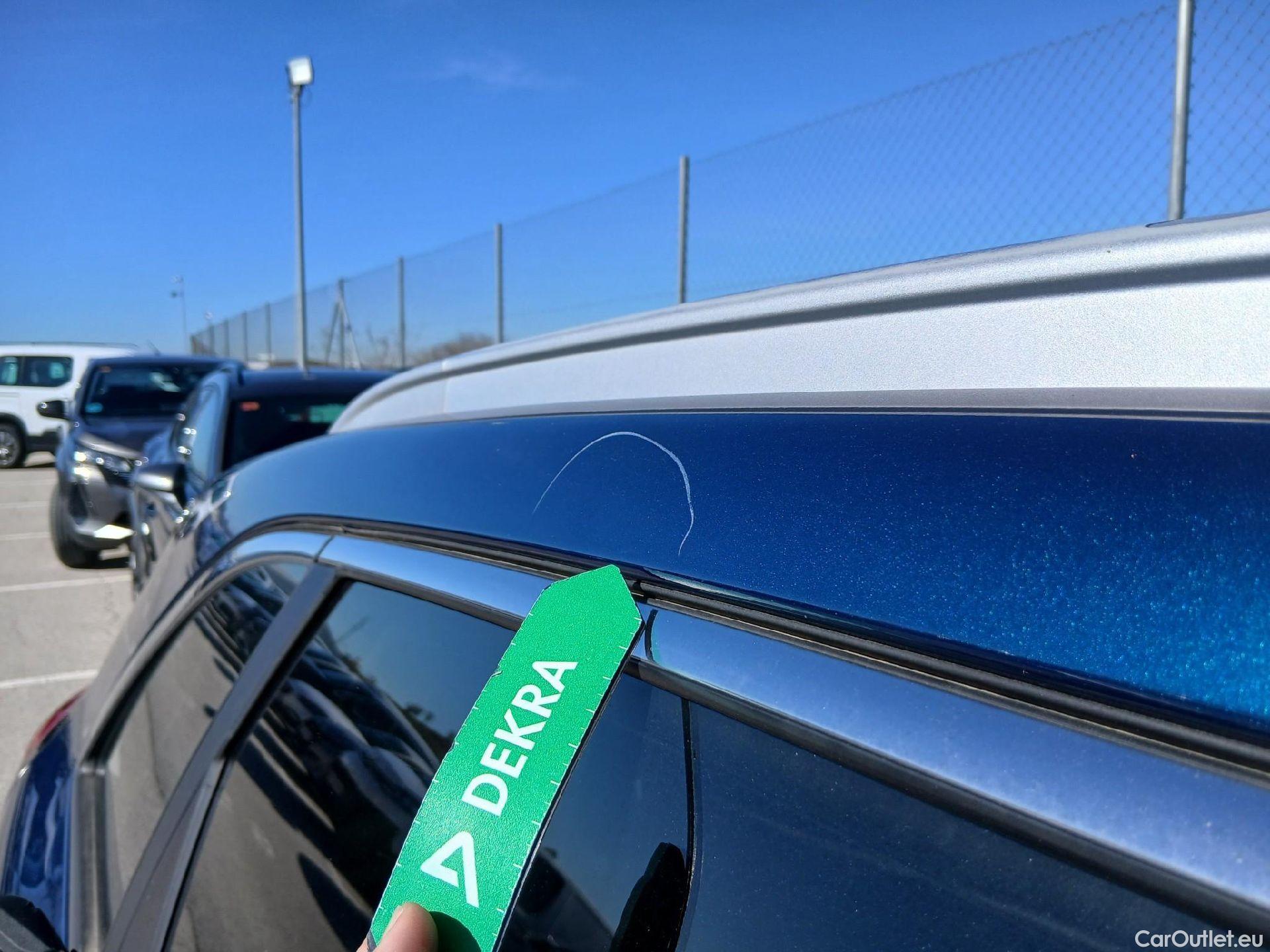  KIA  Niro KIA  / 2019 / 5P / crossover 1.6 GDi HEV 104kW (141CV) Drive #48