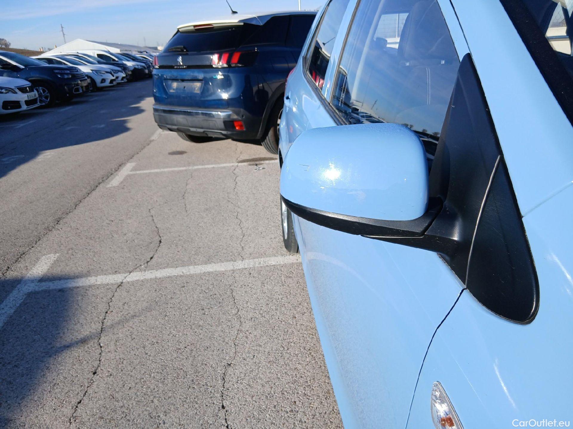  KIA  Picanto KIA  / 2020 / 5P / berlina con portón 1.0 DPi 49kW (67CV) Concept #40