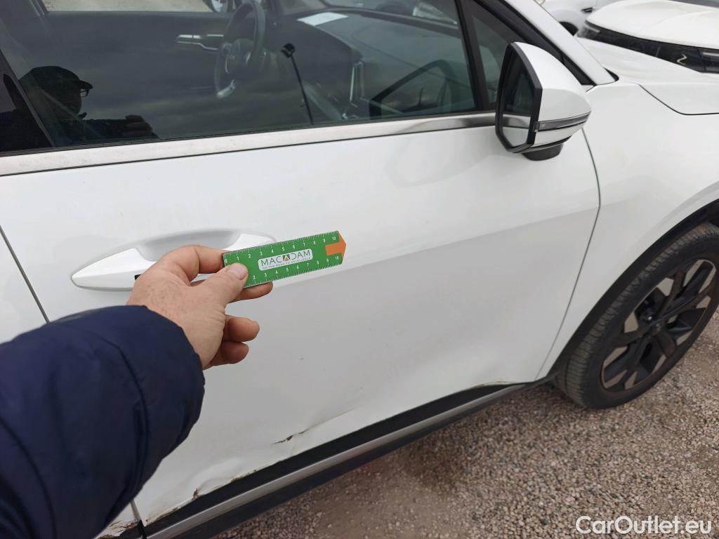  KIA  Sportage KIA  / 2022 / 5P / todoterreno 1.6 T-GDi PHEV 198kW (265CV) Tech 4X4 #1