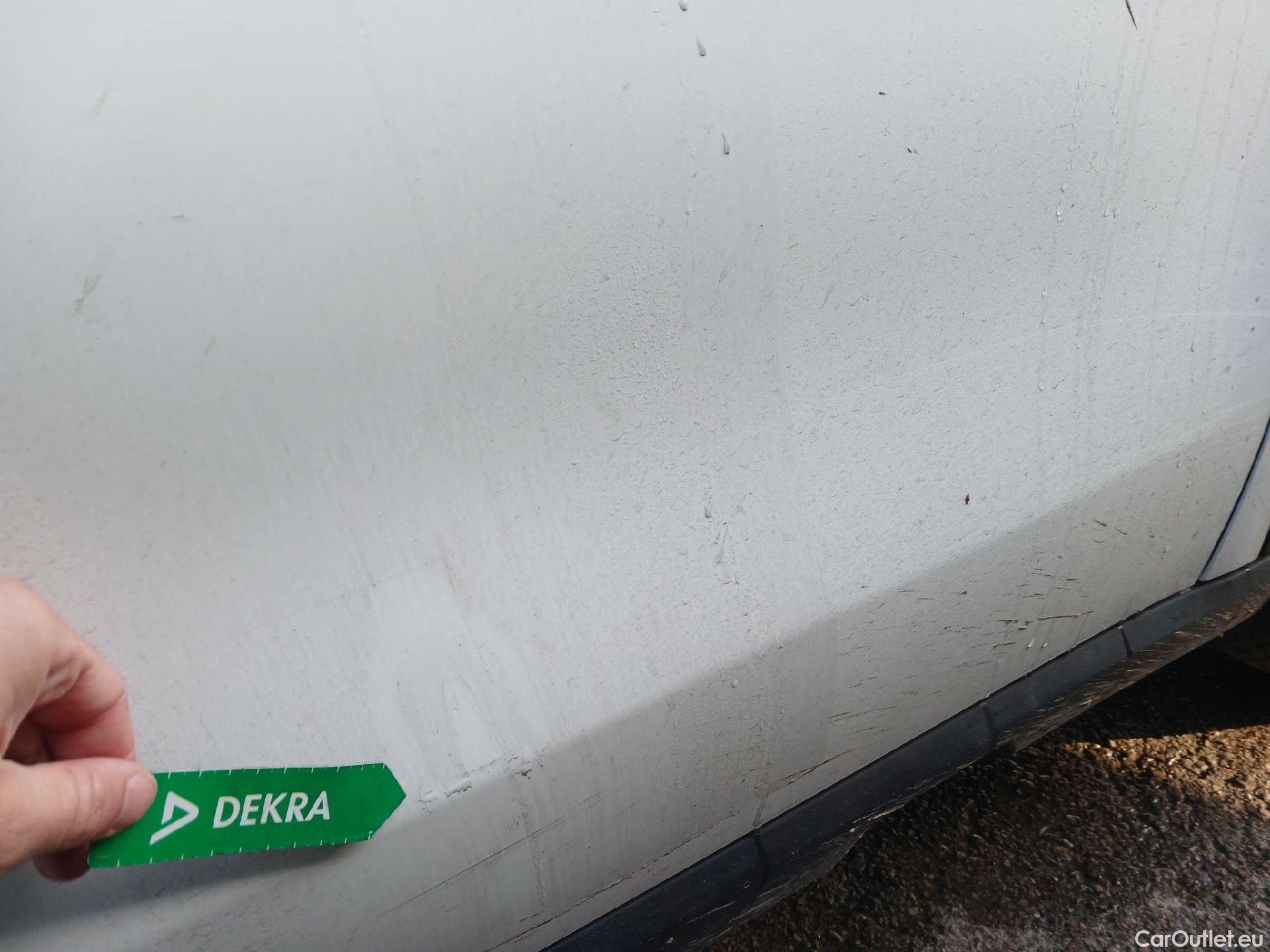  Mercedes  GLA MERCEDES-BENZ Clase  / 2017 / 5P / todoterreno  180 #25