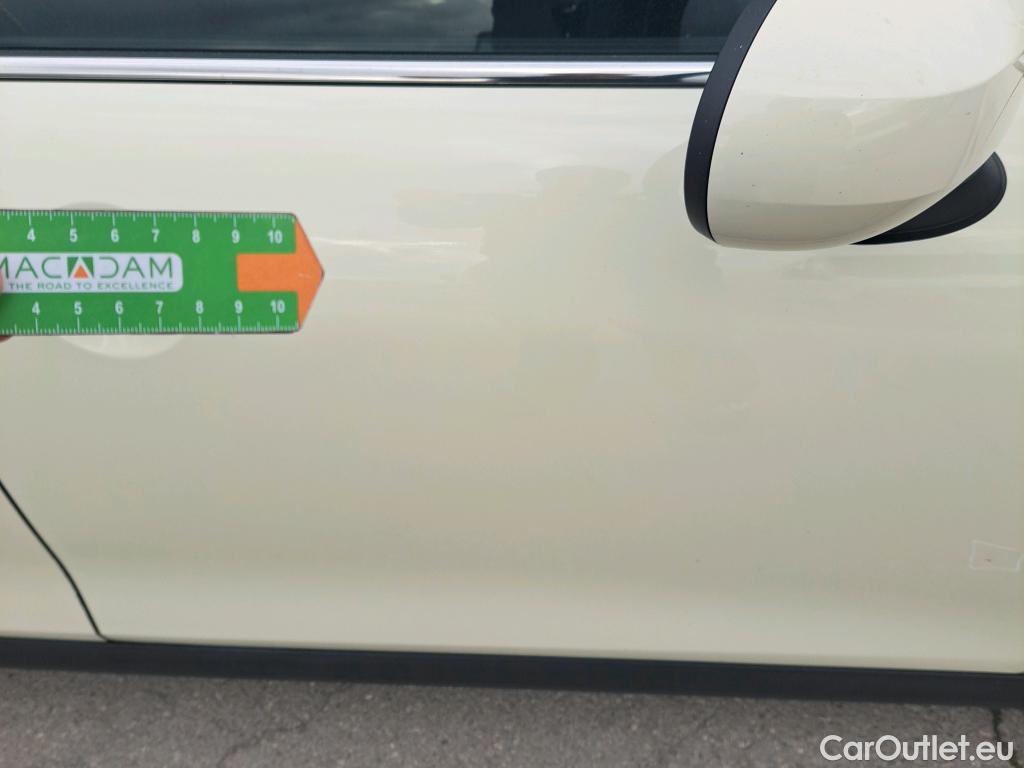  Mini  Cooper MINI MINI / 2014 / 5P / berlina con portón ONE 5 PUERTAS (CX) #3