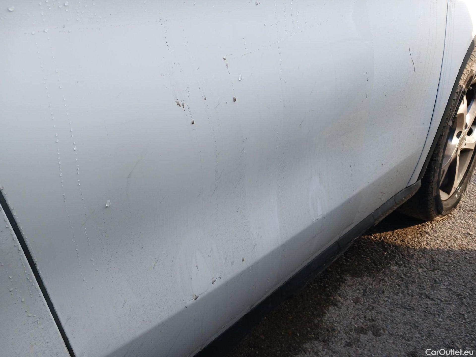  Mercedes  GLA MERCEDES-BENZ Clase  / 2017 / 5P / todoterreno  180 #24