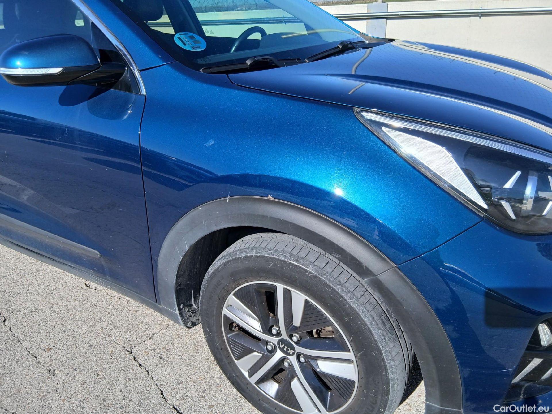  KIA  Niro KIA  / 2019 / 5P / crossover 1.6 GDi HEV 104kW (141CV) Drive #47