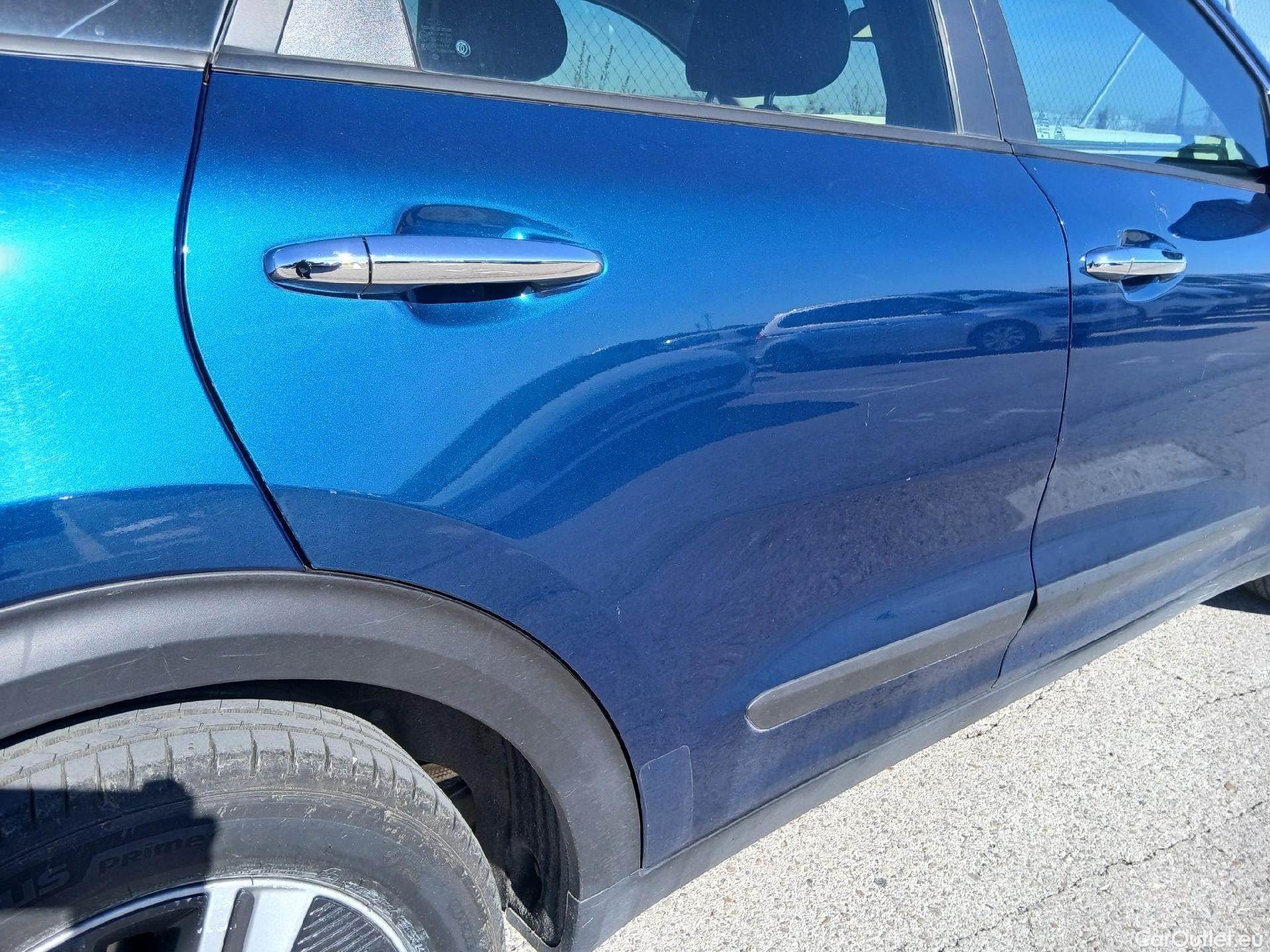  KIA  Niro KIA  / 2019 / 5P / crossover 1.6 GDi HEV 104kW (141CV) Drive #40